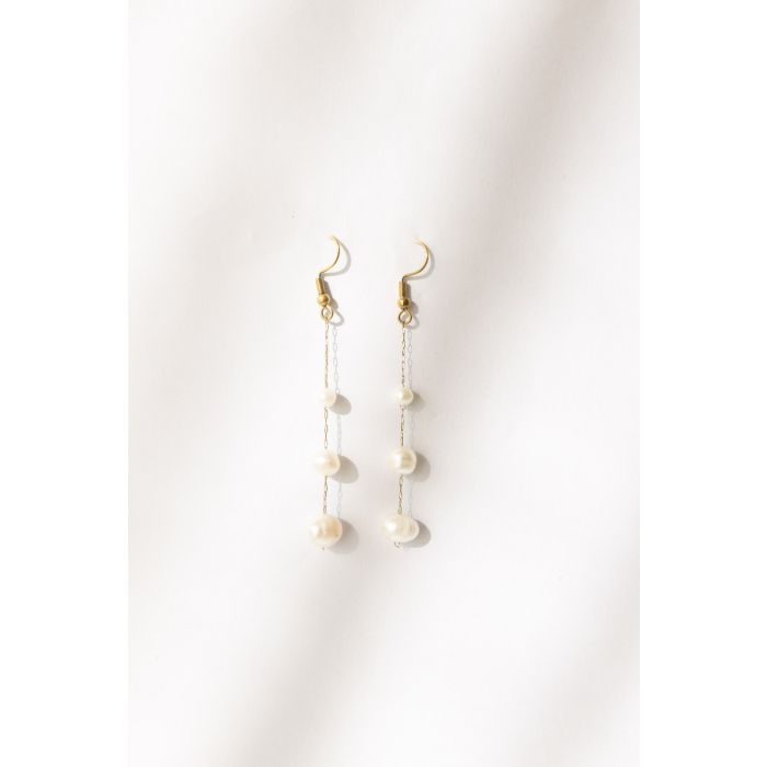 Lunetta earrings three freshwater pearls gold