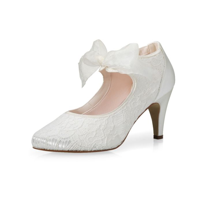 Lisbeth Ivory Lace/ Satin