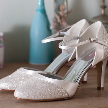 Caroline Ivory Satin/Silver Fine Glitter