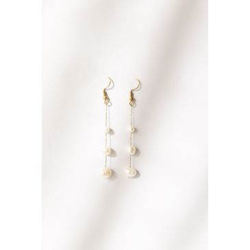 Lunetta earrings three freshwater pearls gold